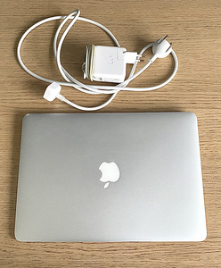 MacBook Air 2014, 4GB RAM, 128GB SSD + laadija (1 foto / 5)