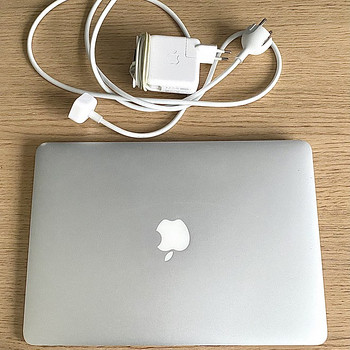MacBook Air 2014, 4GB RAM, 128GB SSD + laadija