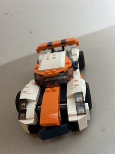 Lego (1 фото из 4)