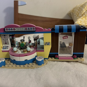 Lego friends