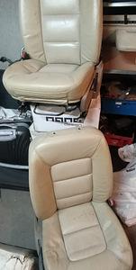 Volvo V70 2008 nahksisu (2 foto / 2)