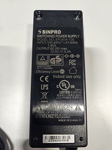 Toiteplokk 12V 60W (1 foto / 3)