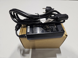 Toiteplokk 12V 60W (3 foto / 3)