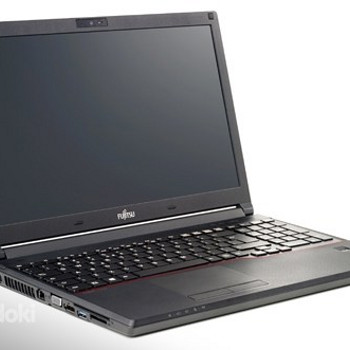 Fujitsu LifeBook E556 Full HD