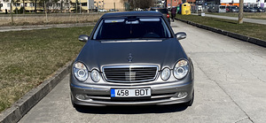 Продается Mercedes Benz E400 (4 фото из 8)