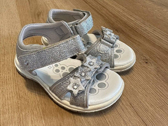 Сандалии Chicco. 22