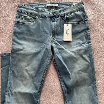 Uued Calvin Klein teksad, s.170