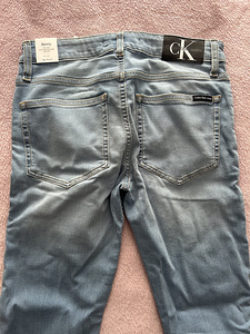 Uued Calvin Klein teksad, s.170 (2 foto / 2)