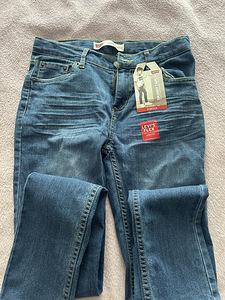 Новые джинсы Levi's, 16 лет. (1 фото из 2)