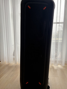 Müüa JBL kõlar, 1 kilovatt (4 foto / 6)
