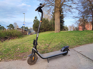 Segway Ninebot E2 E (3 foto / 3)