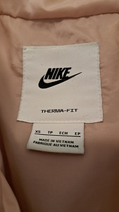 Пальто Nike (2 фото из 2)