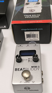 Эффект-педали Boss MT-2, RC-3 (7 фото из 7)