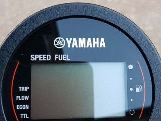 Müüa spidomeeter Yamaha 6Y80.