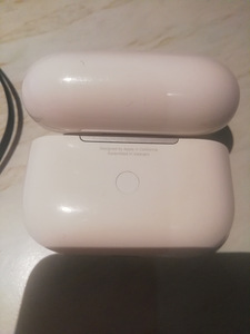 Чехол Airpods pro1 модель a 2190 (2 фото из 2)