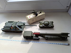Советские военные модельки (2 фото из 5)