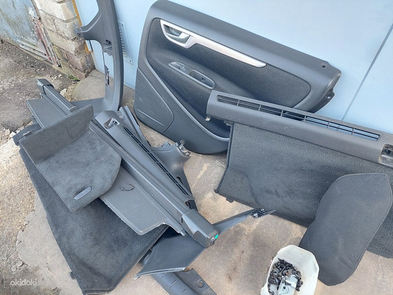 Салон volvo v 70