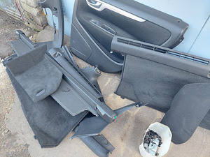 Салон volvo v 70 (2 фото из 8)