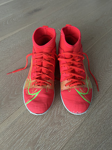 Бутсы Nike 37,5 (2 фото из 4)