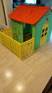 Игровой домик (1 фото из 1)