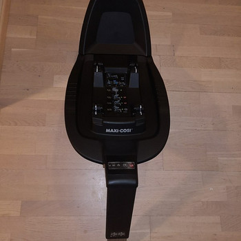 Maxi-Cosi Pearl Pro 2 i-Size turvatool + FamilyFix3 alus