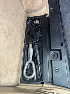 BMW e91 2011 (7 фото из 15)