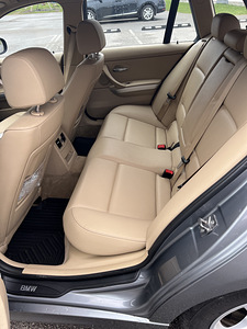 BMW e91 2011 (15 фото из 15)