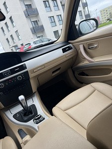 BMW e91 2011 (6 фото из 15)