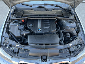 BMW e91 2011 (13 фото из 15)