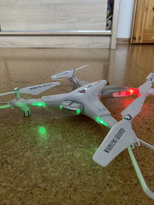 Syma Z3 (5 фото из 6)