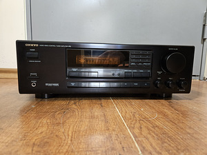 Onkyo TX-SV424 Quartz Synthesized Tuner Amplifier (2 фото из 4)