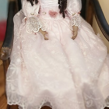 Portselanist kollektsioonnukk 95 cm. Rubi doll collection