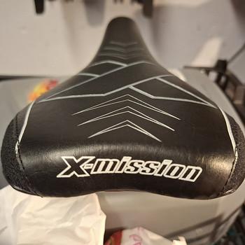 Седло X-Mission Comp