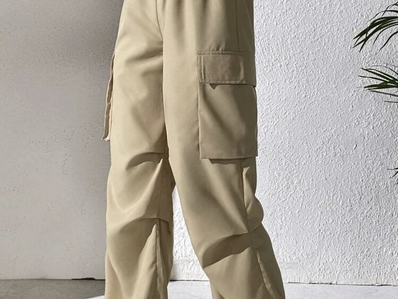 SHEIN püksid