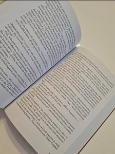 Новая книга Дианы Гэблдон "Чужестранка" 4 часть, 1 книга (3 фото из 3)