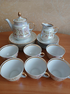 Чайный сервиз (1 фото из 3)