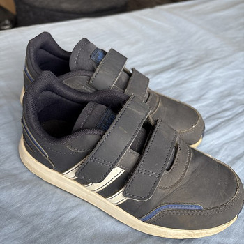 Кроссовки Adidas 31