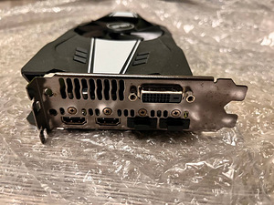 ASUS GeForce GTX 1060 3GB Phoenix Fan Edition(PH-GTX1060-3G) (2 foto / 4)