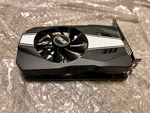 ASUS GeForce GTX 1060 3GB Phoenix Fan Edition(PH-GTX1060-3G) (3 foto / 4)