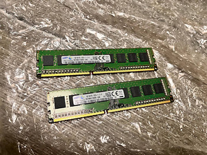 RAM Samsung DDR3-1600 4GB/512Mx64 CL11 (1 foto / 2)