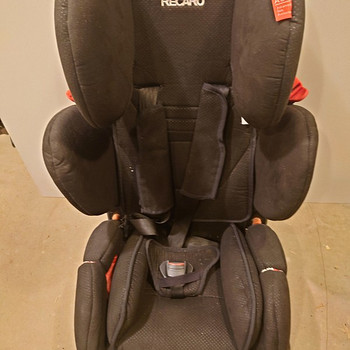 Детское автокресло Recaro 9-18 кг