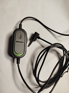 Juhtmega Microsoft Xbox 360 peakomplekt (2 foto / 5)