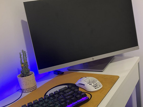 Hp монитор 1920x1080 60Hz