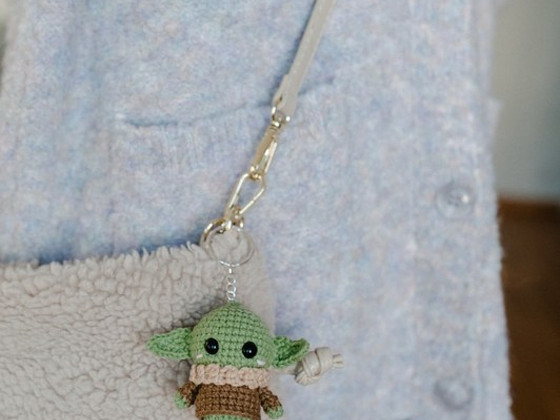 Heegeldatud võtmehoidja "Yoda"