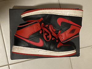 Air Jordan 1 Mid (GS) Suurus 38 (2 foto / 4)