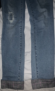 GUESS NAISTE TEKSAPÜKSID skinny UUED (3 foto / 6)