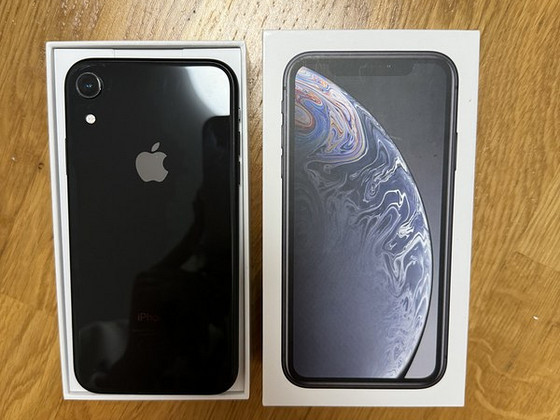 iPhone Xr 64 ГБ
