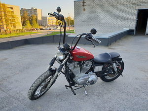 Harley-Davidson Sportster 883 (5 foto / 6)
