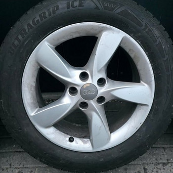Audi originaal 17" velg + Goodyear Polargrip Ice 225/60R17