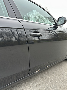 Audi A4 B8 2.0 TDI (2011) - Värske Ülevaatus (7 foto / 12)